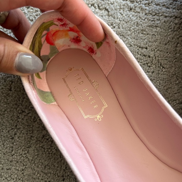 Ted Baker Immep Rose Gold Leather Bow Ballet Flats - Picture 9 of 12